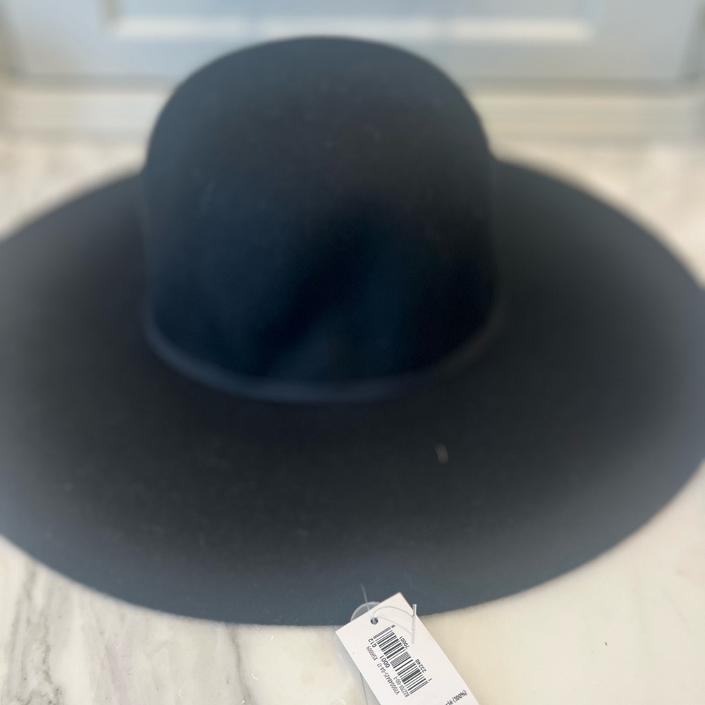 Old Navy Hat